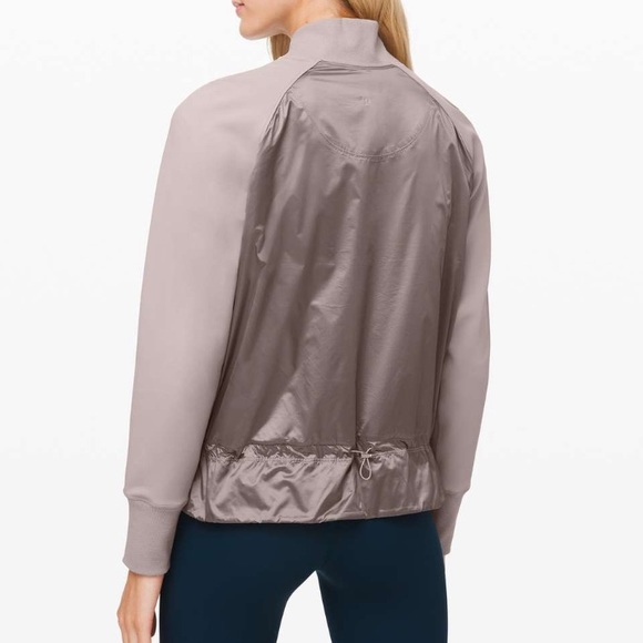 Lululemon Swept Along Jacket Bomber in Dark Chrome - Picture 2 of 9